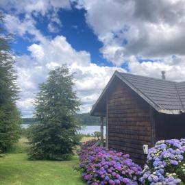 Antuquelen Lodge Cabañas, hotel a Frutillar