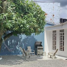 Home Acacias