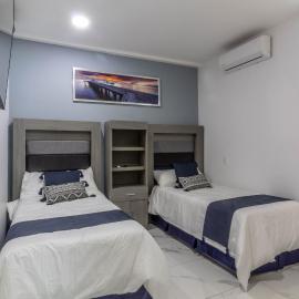 Suite de 2 recamaras con balcón en Centro 301, hotel in Zapotlanejo