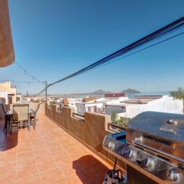 1 Min Walk to Beach - Sleeps 14 - AC - WiFi - Near Malecón