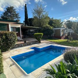 Los Prados, hotel in Villa Giardino