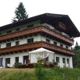 Haus Izabella: Filzmoos şehrinde bir otel