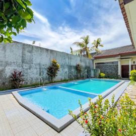 Urbanview Hotel Kumala Banyuwangi by RedDoorz, hotel a Banyuwangi