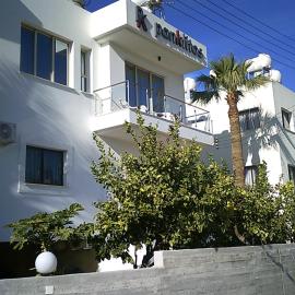 Panklitos Tourist Apartments, hotel em Pafos