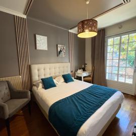 Hôtel La Vinaigrerie LOGIS, hotel di Joinville