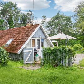 Beautiful Home In Sjællands Odde, hotel v destinácii Yderby