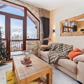 Chalet Neva - luxury chalet with sauna by Avoriaz Chalets, hotel in Avoriaz