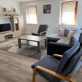 FeWo - "Am Schwedenstein" 85qm - bis 5 Personen, hotel v destinácii Ohorn