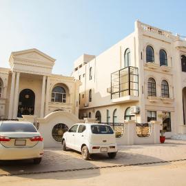 Grand Shalimar Hotel, hôtel à Multan