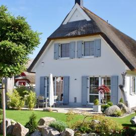 Traum Reethaus am Meer &ndash mit Pool, Sauna & Yoga