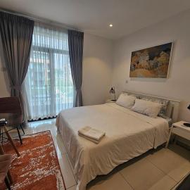 Cozy Studio - Embassy Gardens