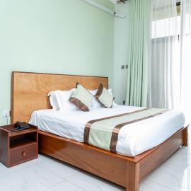 Ngabu Hotel, khách sạn ở Kasese