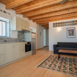 Neapolis Oasis - Lower House