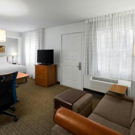 TownePlace Suites by Marriott Seattle Southcenter, hotel di Kent