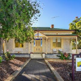 Armadale House - Kingscote, hotel in Kingscote