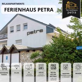 Ferienhaus Petra - Großzügige Ferienwohnungen in bester Bodenseelage l 1 Minute zum Bodensee l 7 Ferienwohnungen l Vollausgestattete Küchen l Gratis-WLAN l Gratis Parkplätze l Mitten auf der Mettnau, hotel en Radolfzell am Bodensee