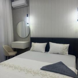 Двухкомнатная квартира в жилом доме ЖК Арман/ One-bedroom apartment in Arman residential complex, hotel in Atyrau