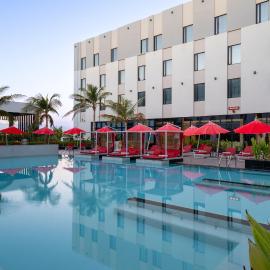 Maani Muscat Hotel & Apartments، فندق في مسقط