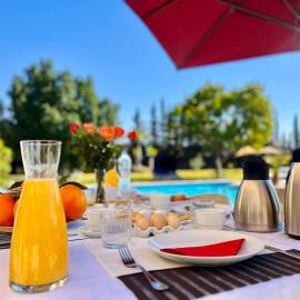 Hala Luxury Domain