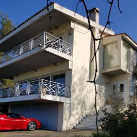 Beachfront House Villa 35min from Athens