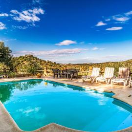 2 Bedroom Beautiful Home In El Gastor, hotel in El Gastor
