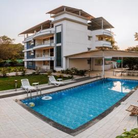 Grey Hues by StayVista - 8BHK Villa with Private Pool & BBQ