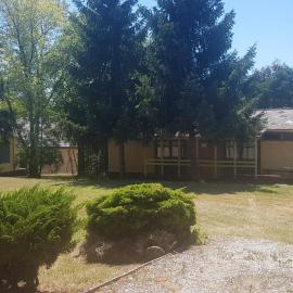 Aranysas bungalló, viešbutis mieste Alsóörs