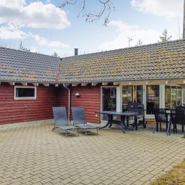 Cozy Home In Köpingsvik With Sauna, hotel u gradu 'Köpingsvik'