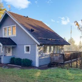 1 Bedroom Amazing Home In Överlida