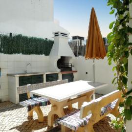 Charming house in Vila Nova de Cacela with garden