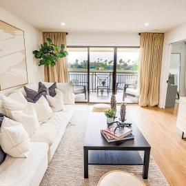 The Sunset Cove, hotel di Wesley Chapel