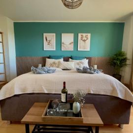 Ferienwohnung 1 im Beachhouse am Goitzschesee - strandnah, familienfreundlich & komfortabel, khách sạn ở Bitterfeld