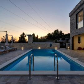 Villa Infinite Joy, hotel in Makarska