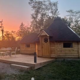 Cabane, Kota Gri'hôtes、Fougerollesのホテル