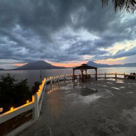 Hanna Suites, khách sạn ở Panajachel