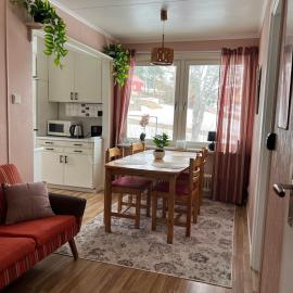 The Countryside Villa，Stugun的飯店