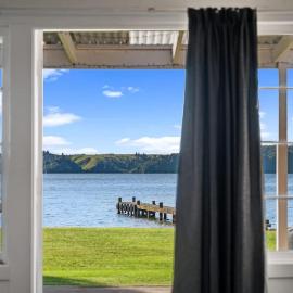 The Middle, hotel in Rotoiti