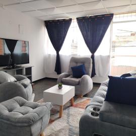Serene Home, hotel di Líbano