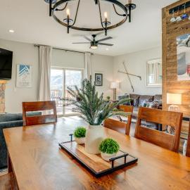 8 Mi to Keystone: Mtn-View Ski Retreat!, hotel en Silverthorne