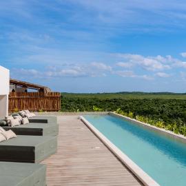 Tropical 2 Bedroom | Private Balcony & Rooftop | Casago, хотел в Тулум