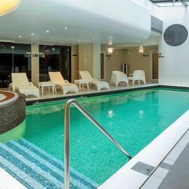 Wellton Centrum Hotel & SPA, хотел в Рига