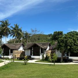 Chumphon Cabana Resort، فندق في شومفون