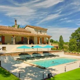 Entre 2 Mers - Charming guesthouse, hotel din Cancon