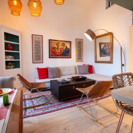 Stylish & Spacious 2-Bed Duplex in Cannes