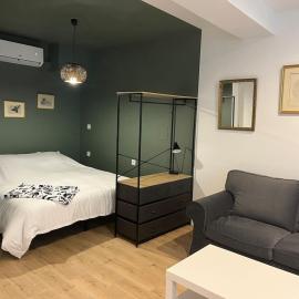 Studio climatisé, ξενοδοχείο σε Trevoux