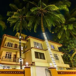 Ocean Walk Apartments 2BHK, hotel in Calangute