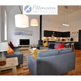 Academy Apartment Anstruther- stunning luxury home