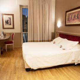 San Donato Milanese में, होटल Santa Barbara Hotel