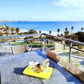 MilPalmeras Lugano DaNuria, hotel u gradu Kampoamor