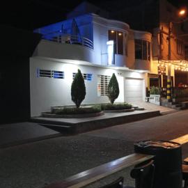 Boutique CasaBlanca, hotel v mestu Zarzal